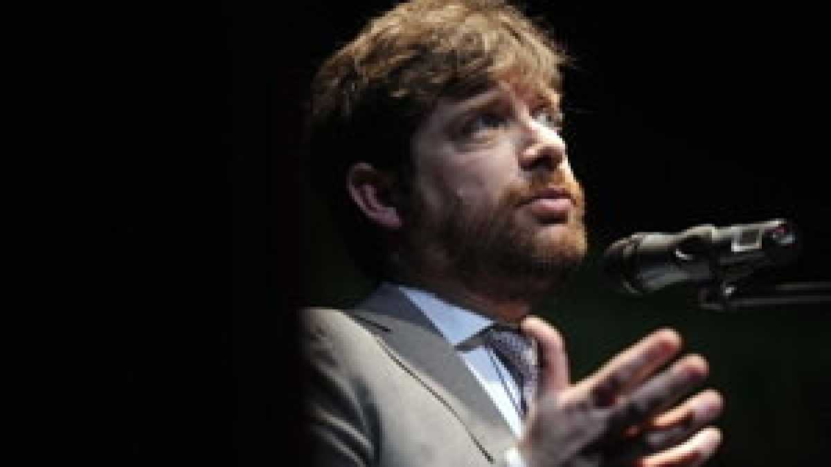 Immagine di Civati contro “Le catene” di Cerasa (“ma viva Zalone!”)