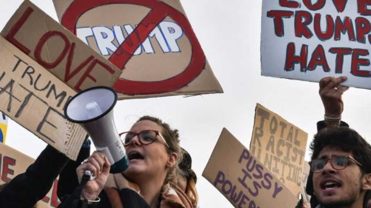 Immagine di Mille cortei e all'improvviso Donald