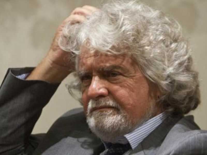 Grillo a Trento sogna un vaffa che vada “Oltre”. Basta dimenticare Roma