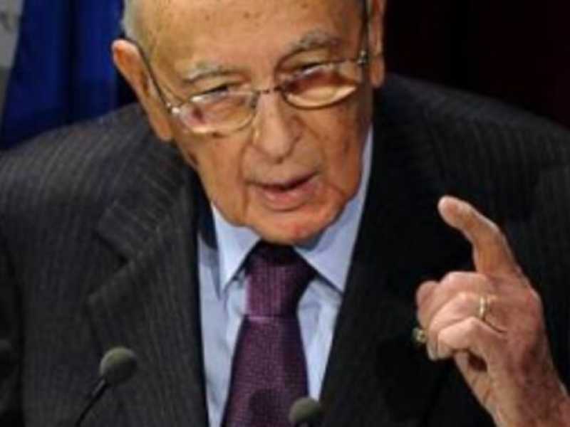 Napolitano al Parlamento: "Cambiate subito il porcellum"