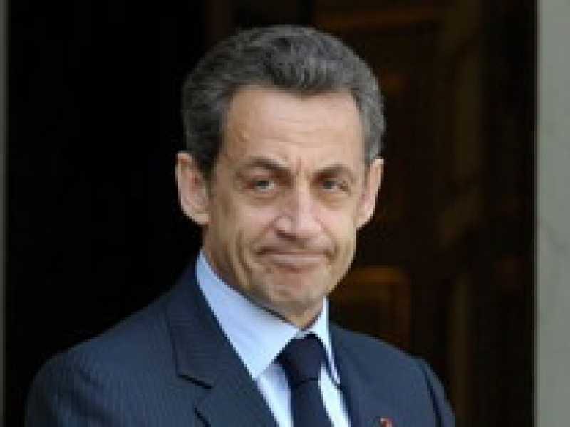 Sarkozy oggi va in tv con la storia del popolo e del capitano per ricandidarsi