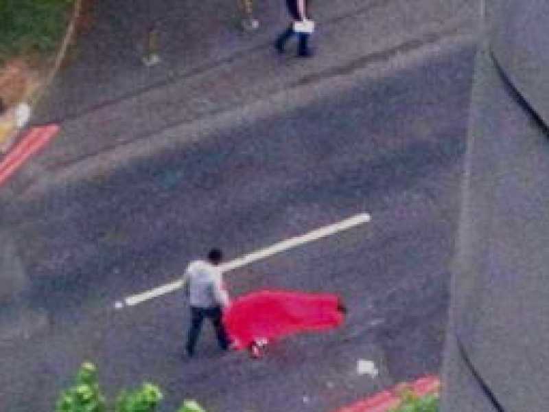 "Attacco terroristico" con un machete a Londra, morto un uomo