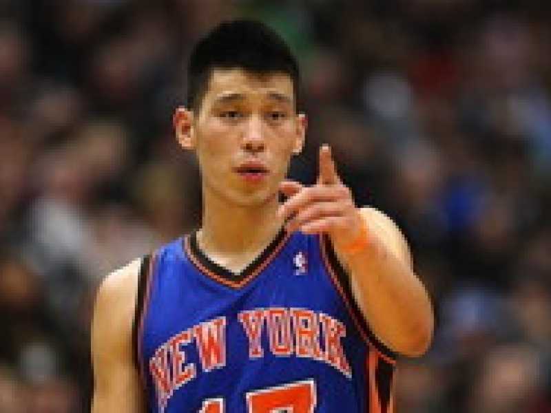 Storia di Lin, l’improvviso fenomeno sino-americano che ha salvato l’Nba