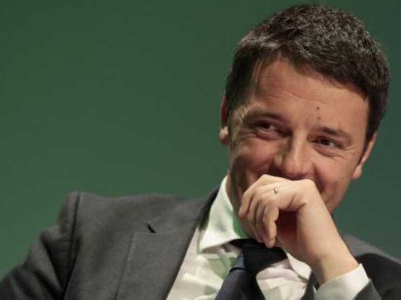 Non solo Italicum. Così nasce la sfida (e la pesca) parallela tra Renzi e Grillo