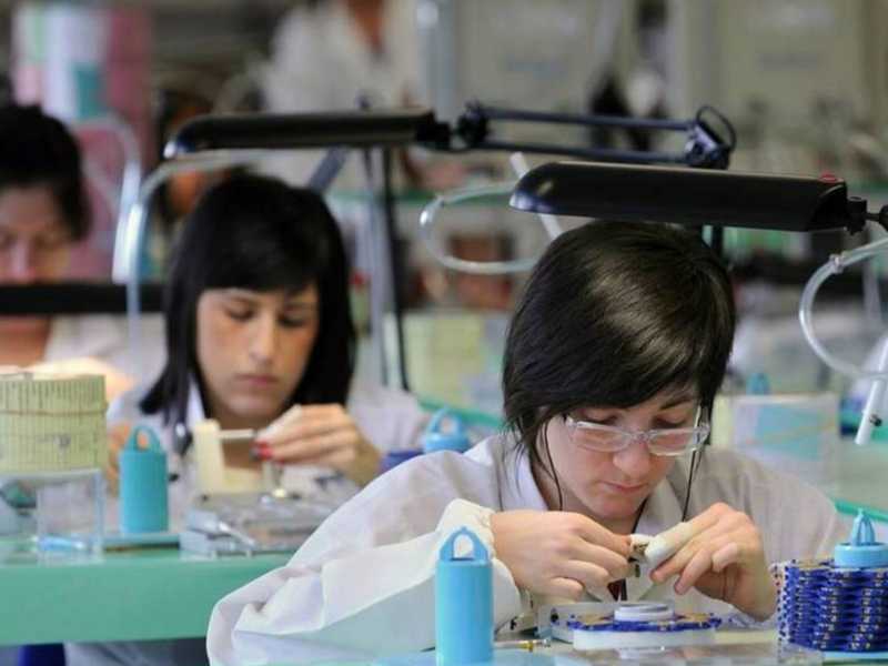 Dati positivi da Cerved. Diminuiscono le aziende protestate e i tempi di liquidazione delle fatture
