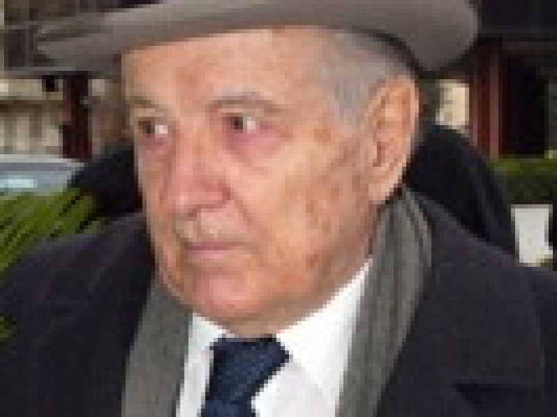 Non solo Lucchini. La sfilata dei cavalieri bianchi e pataccari
