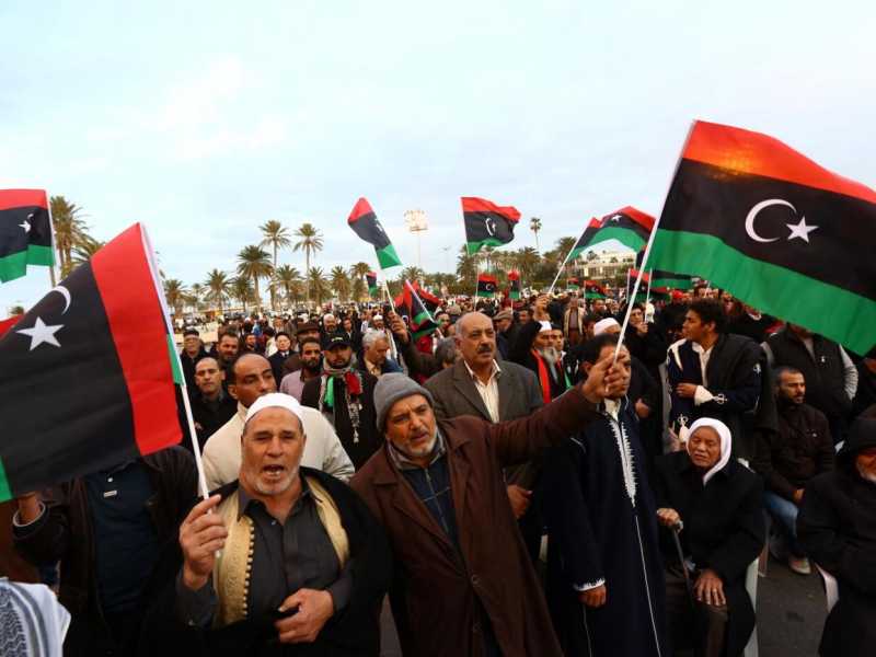 I militari in Libia e il #BoycottDolceGabbana di Elton John