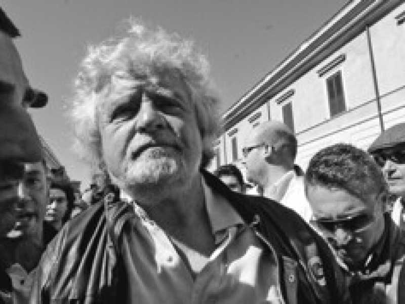 Il vero pericolo per Grillo è il canto di sirena del Polo Rodotà