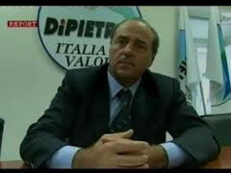 “Ho famiglia” è la bandiera dell’Idv