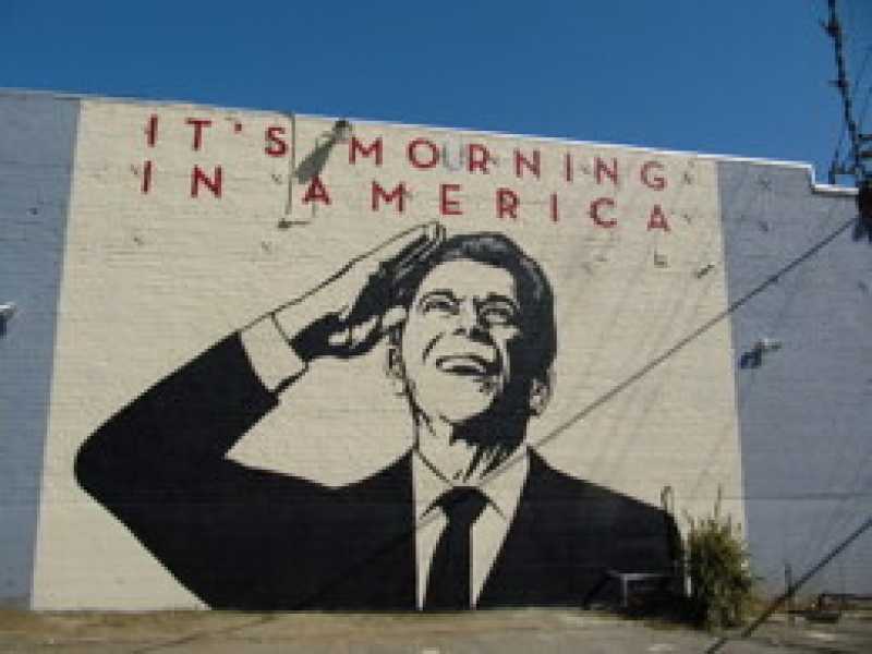 Caro presidente Reagan