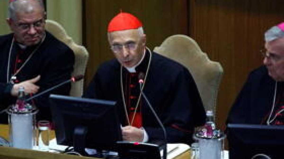 Immagine di Gli allarmi di Bagnasco: Unioni di fatto e famiglia, politica immorale e crisi