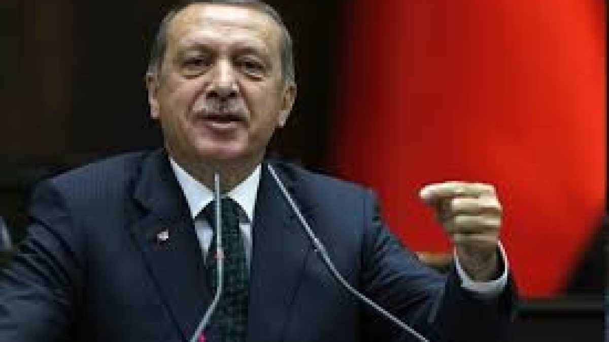 Immagine di Per salvarsi dallo *scandalo, Erdogan dà pure ragione ai militari