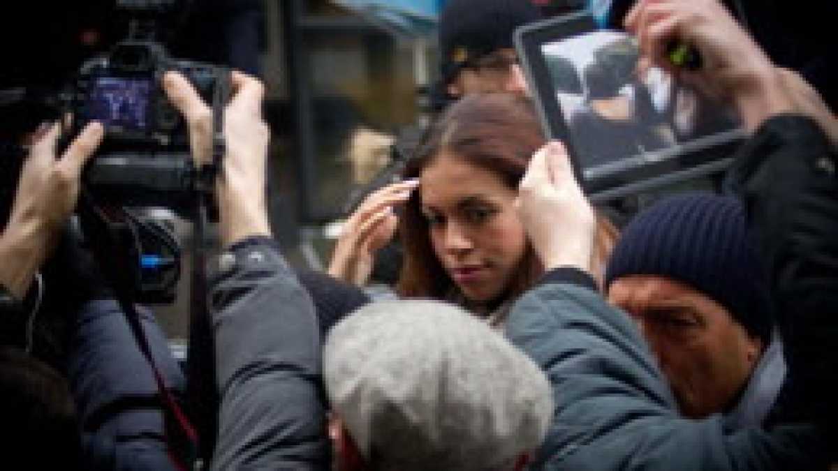 Immagine di Se al Cav. supereroe (sputtanato) giovi o no l’ultima raffica dei pm