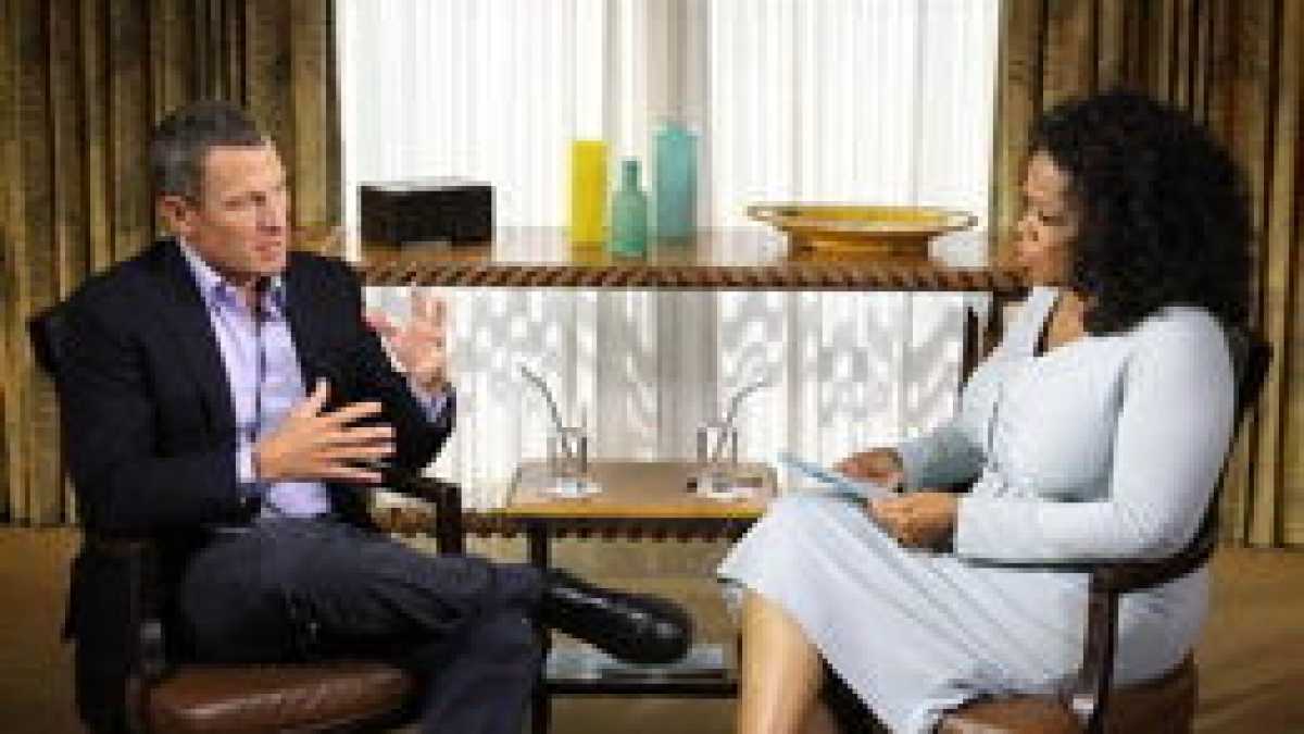 Immagine di Armstrong recita il confiteor da Oprah e chiede un amore incondizionato