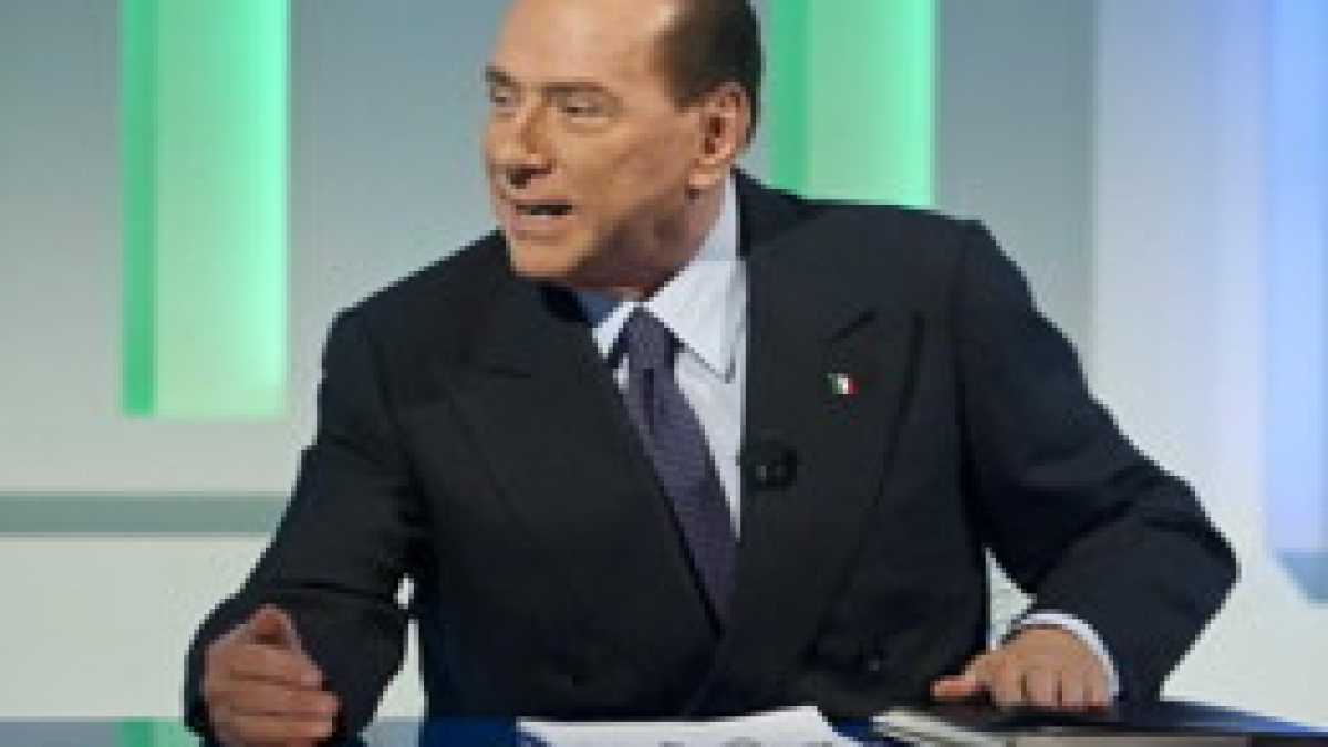 Immagine di Berlusconi: "Voterei Draghi al Quirinale. Monti? Sotto choc per i sondaggi"