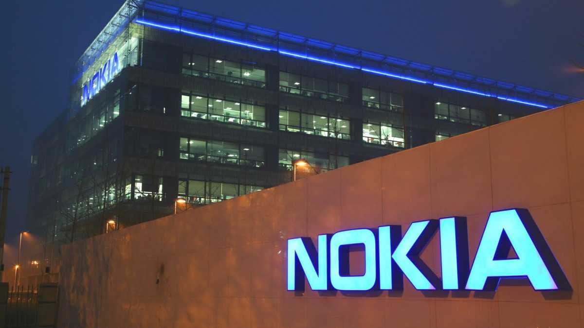Immagine di Così la crisi della Nokia fa vincere i populisti