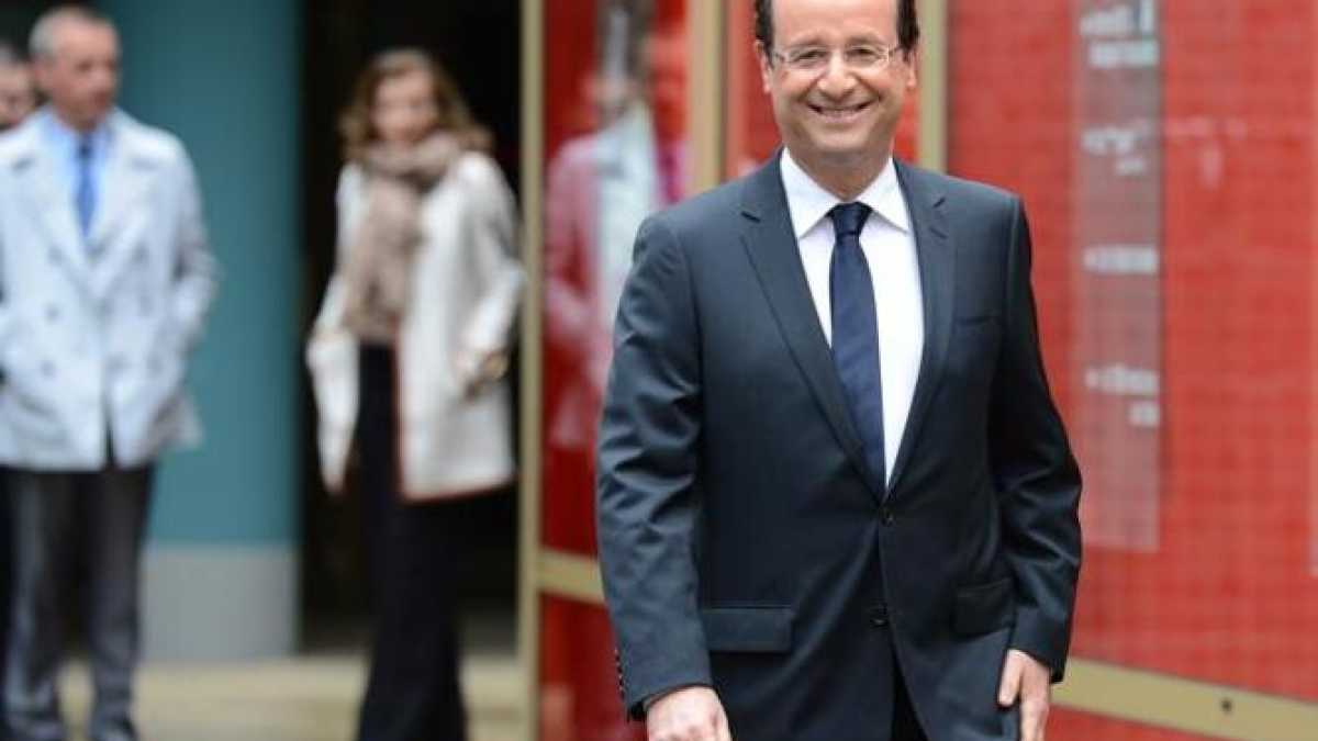 Immagine di Hollande, la stella cometa dell’eurosinistra che dopo quattro mesi già cala