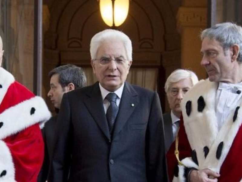 Il Presidente della Repubblica Sergio Mattarella tra Pasquale Ciccolo e  Giovanni Canzio