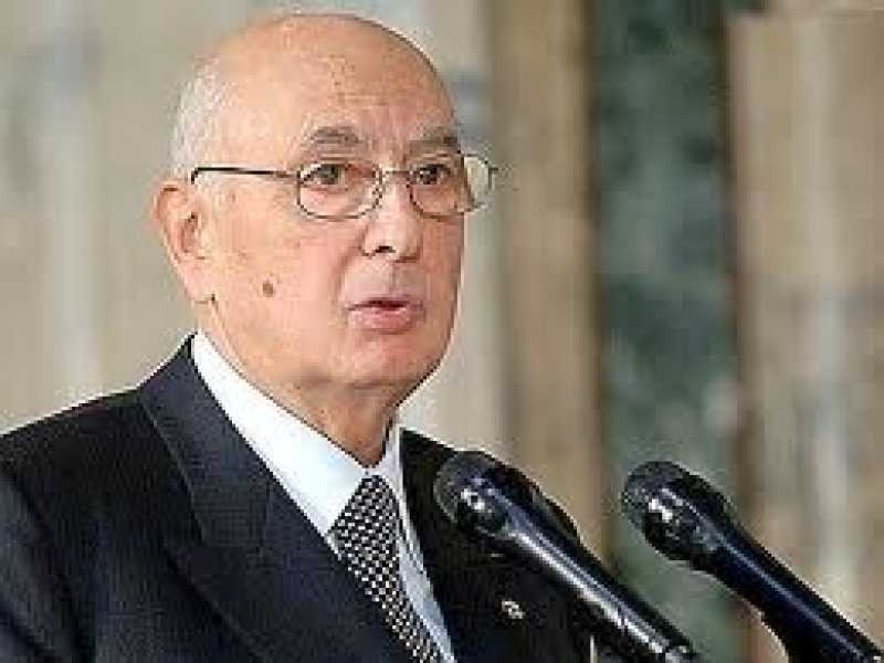 Napolitano: "Fermare il conflitto politico-giudiziario"