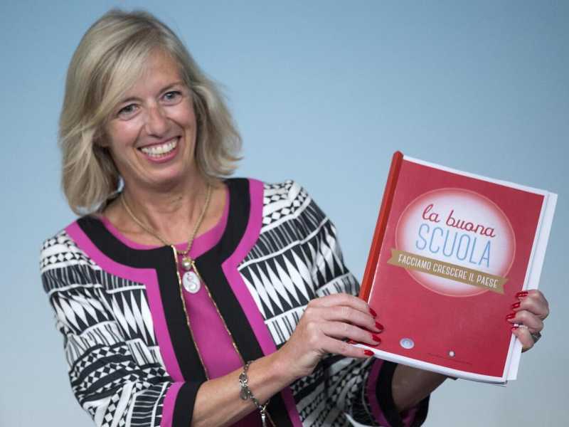 Il ministro dell'Istruzione Stefania Giannini
