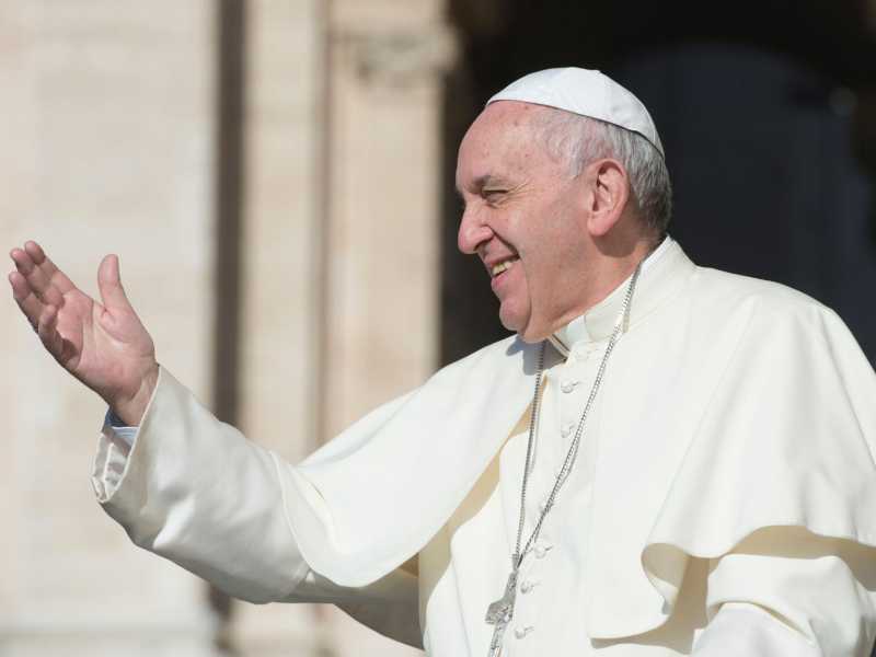 Contagio cinese, il Papa e l'aborto e i film di Apple. Di cosa parlare stasera a cena