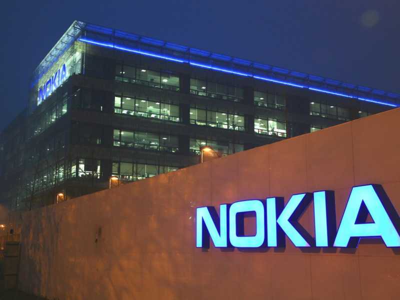 Così la crisi della Nokia fa vincere i populisti
