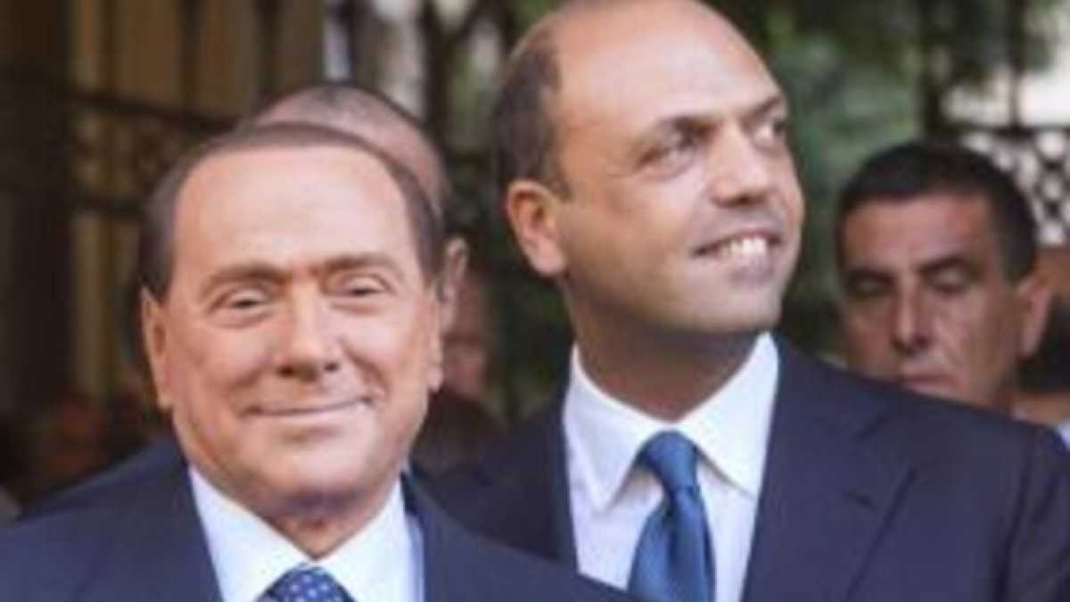 Immagine di I cocci del Pdl