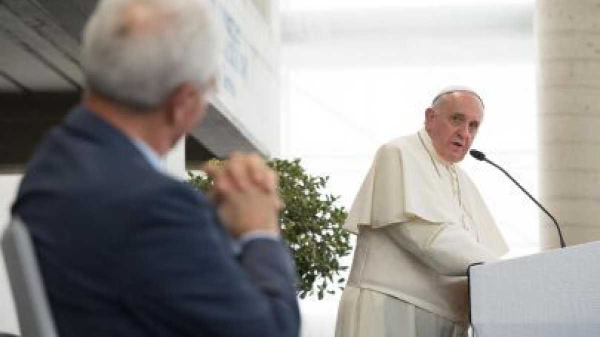 Immagine di Il Papa incontra i pentecostali e chiede perdono per le leggi razziali