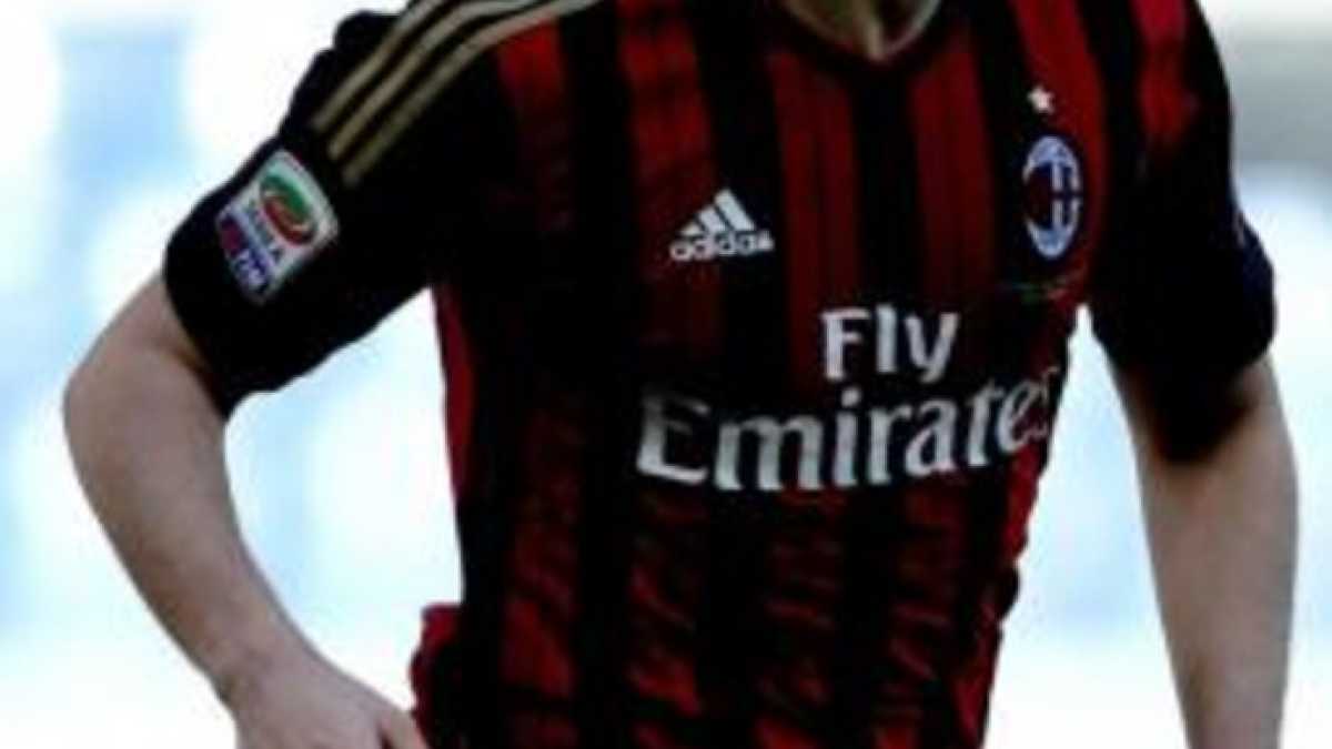 Immagine di La scommessa azzeccata del Milan su Taarabt e quella sbagliata dell'Inter su Milito
