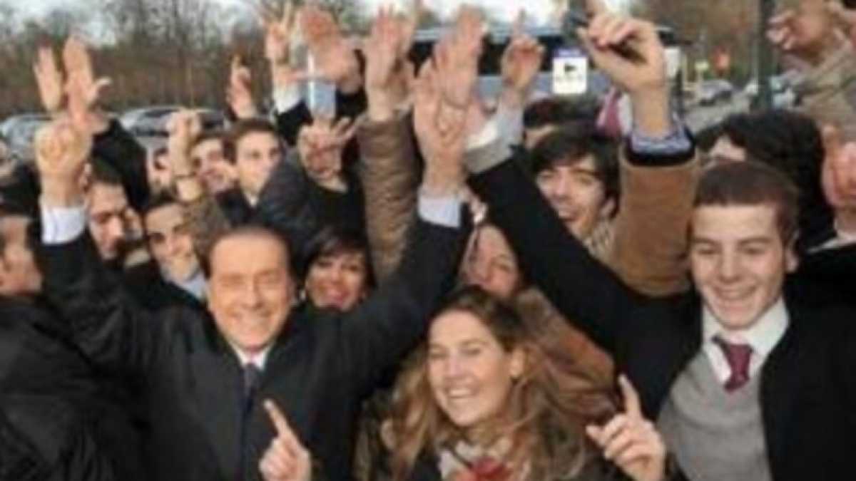 Immagine di Da Bersani a Renzi, il casting sognato dal Cav. è nel giardino degli altri