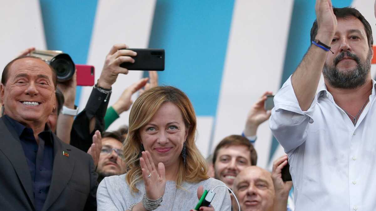 Immagine di Che fai, mi inciuci?