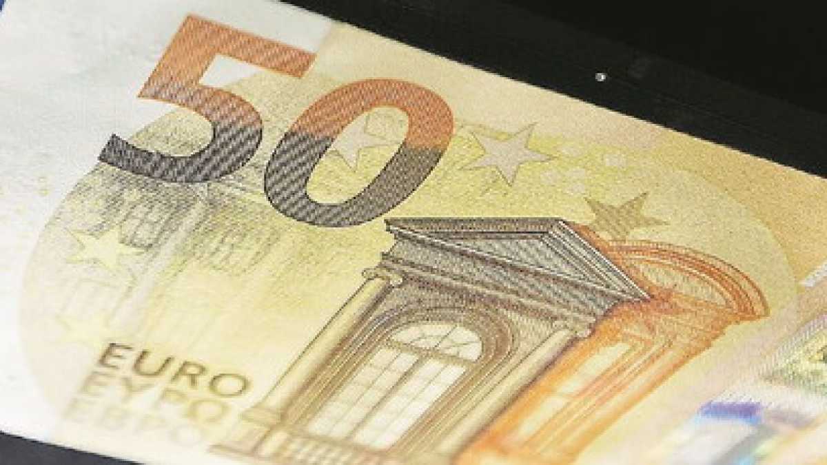 Immagine di Nuova Lira? Un mostro politico