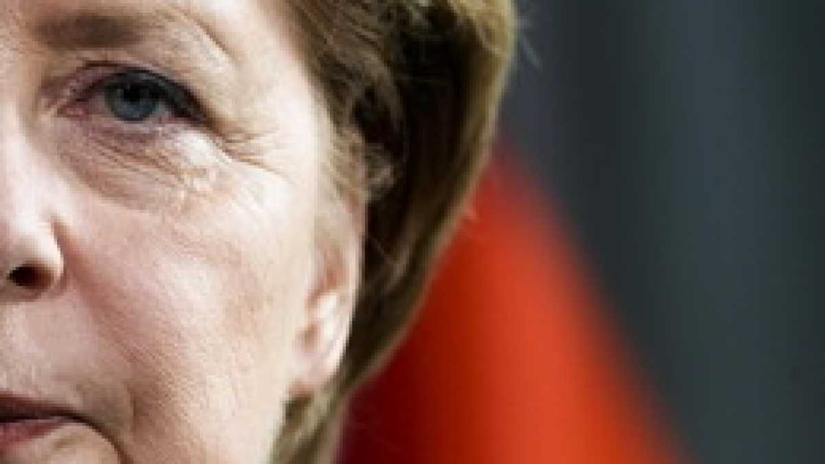 Immagine di Merkel scopre nel governo i franchi tiratori dell’euro