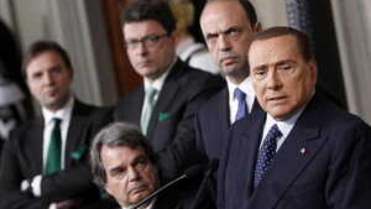 Immagine di Appunti per una “Palombella azzurra”. Serve la grande politica