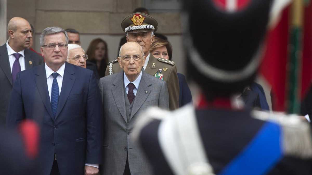 Immagine di Napolitano: "Estremismo minaccia reale" anche in Italia