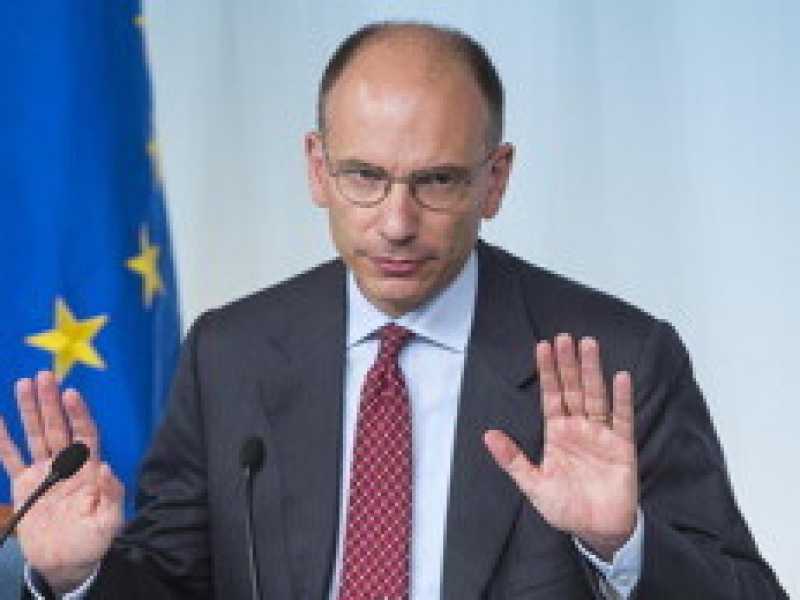 Letta: "Assurdo fermarci ora. Il paese ha bisogno di essere governato."