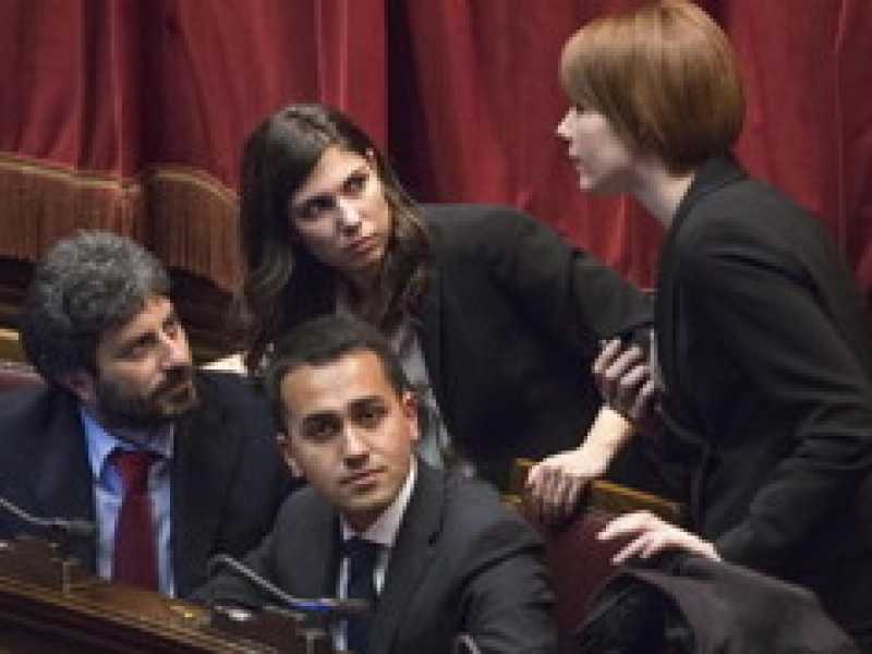Il virus (anonymous) del Pd, perché i ciuchi non hanno privacy