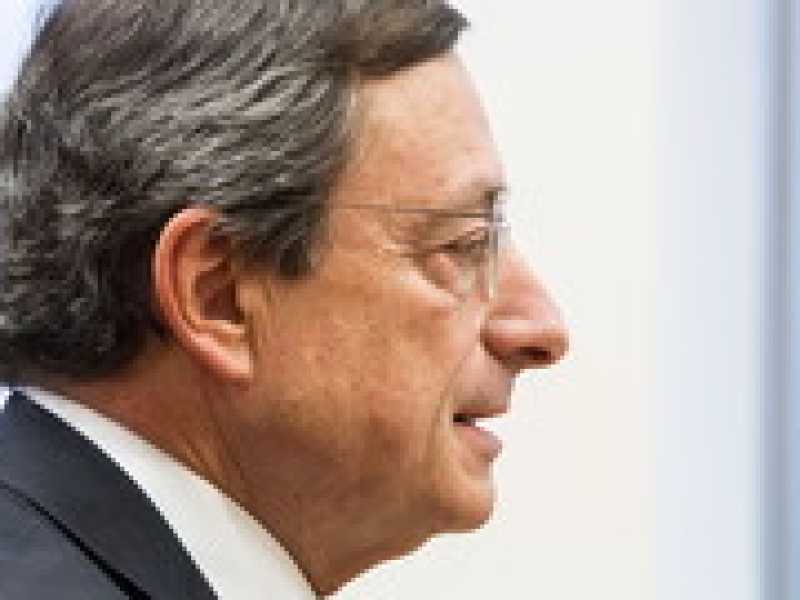 Draghi garantisce tempo a Renzi. S’avanza l’idea di una Bce “salva debito” per chi sa rigare dritto