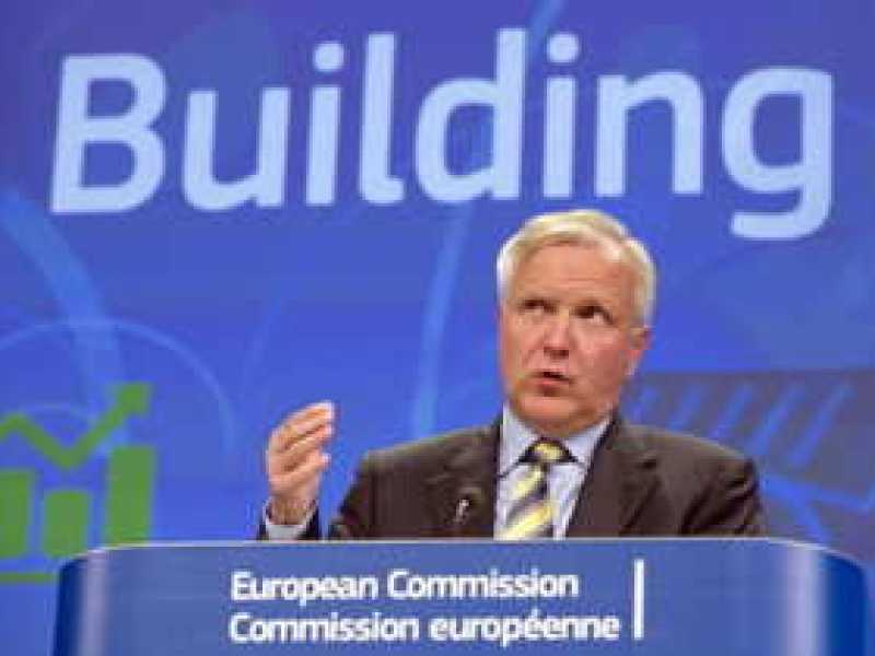 L'Ue all'Italia: "Servono altri sforzi per il 2014"