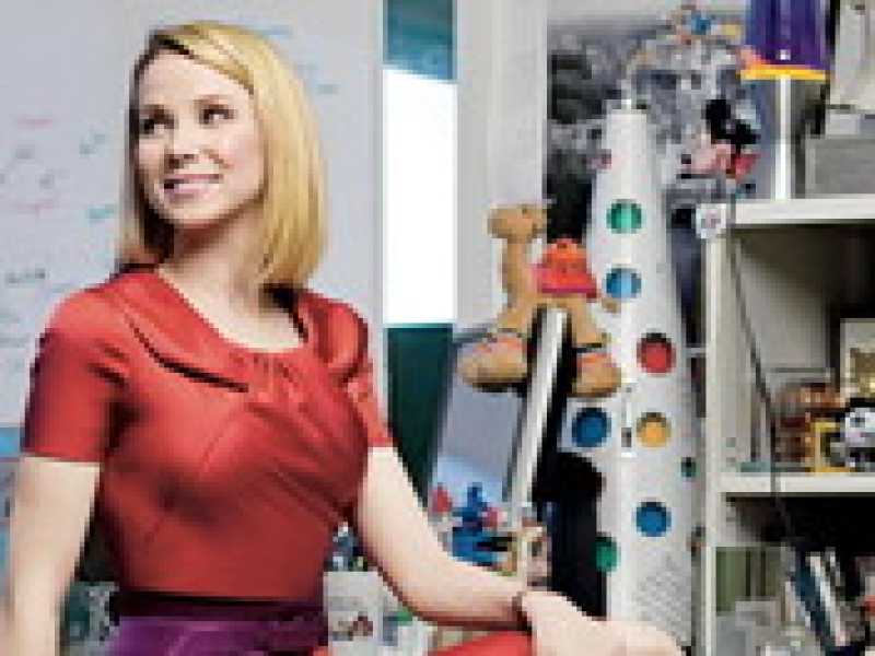 C’è già un posto all’inferno per la capa di Yahoo che non aiuta le donne