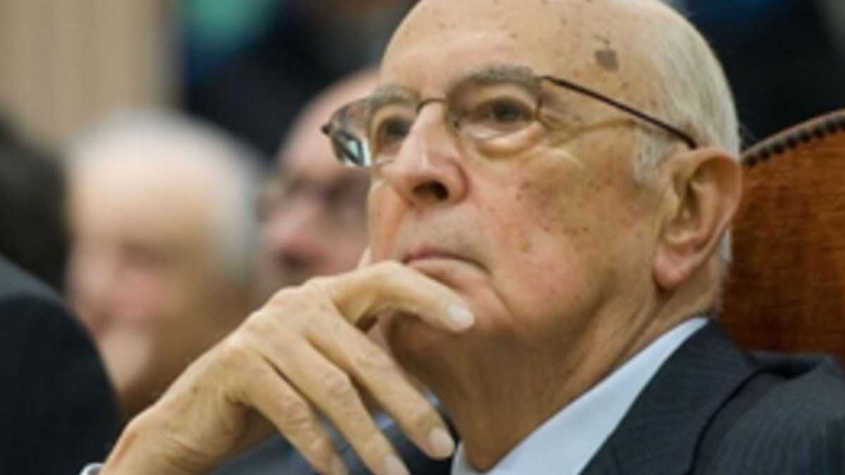 Immagine di Napolitano confida nel Cav.: "Una crisi sarebbe rischiosa"