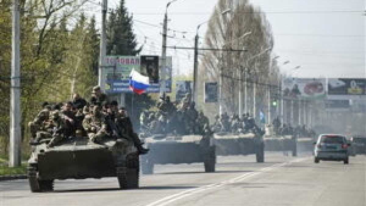 Immagine di Nell'Ucraina dell'est arrivano le bandiere russe