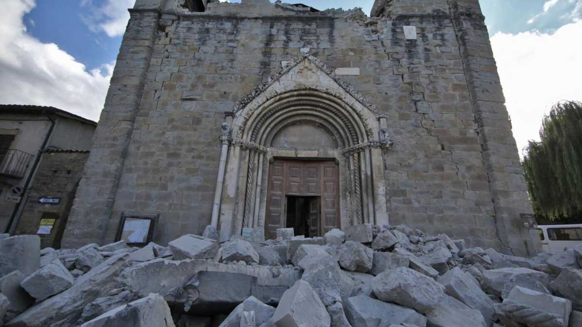 Immagine di I terremoti non si possono prevedere, ma ricostruzione e prevenzione andrebbero fatte meglio