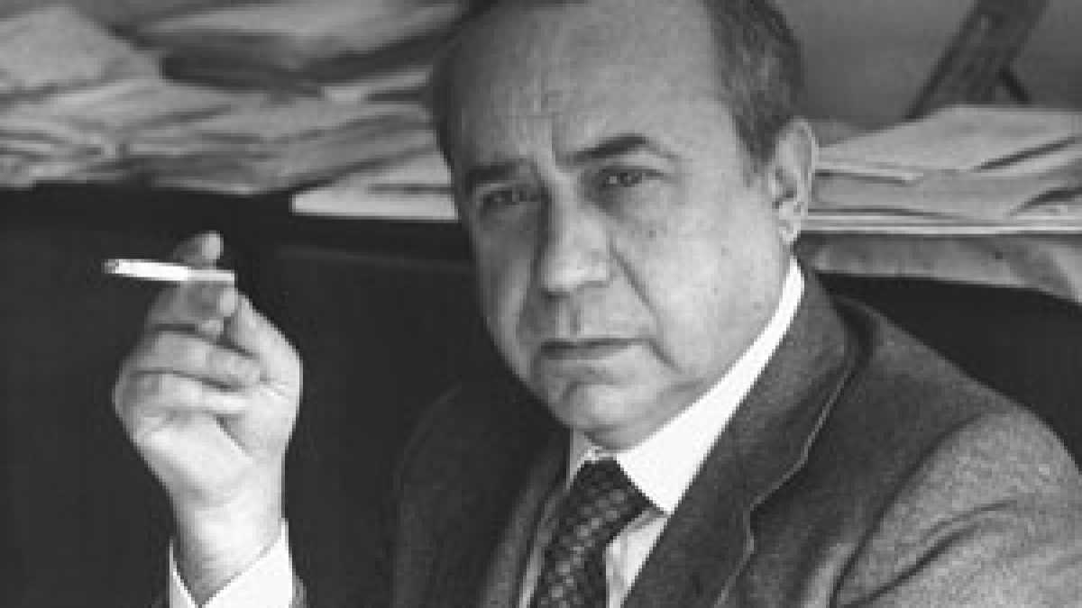 Immagine di Da quello di Sciascia a quello su Twitter, genealogia del cretino moderno