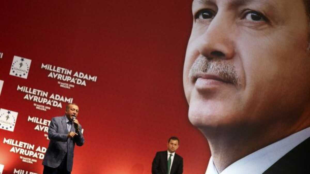 Immagine di Erdogan vs. Baghdadi, l'Ilva funesta e gli Europei di basket. Di cosa parlare stasera a cena