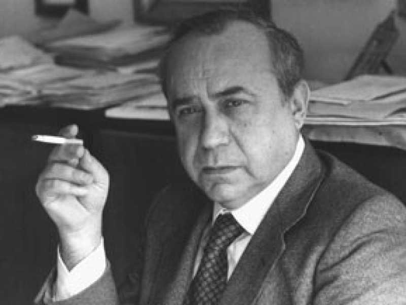 Da quello di Sciascia a quello su Twitter, genealogia del cretino moderno