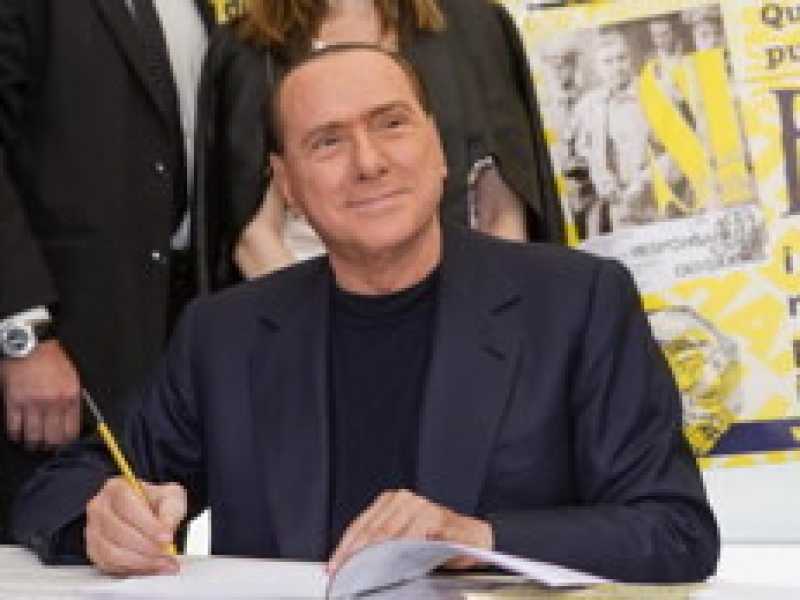 Berlusconi nel paese del cinismo