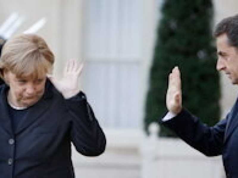 Cura di attivismo per Merkel e Sarko, ma Francoforte non è ancora garante