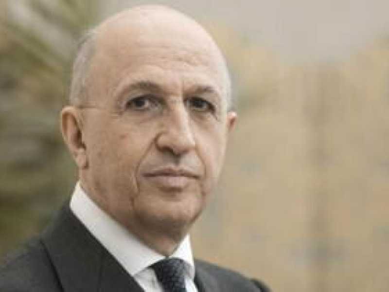 Tassa un banchiere e ti morderà