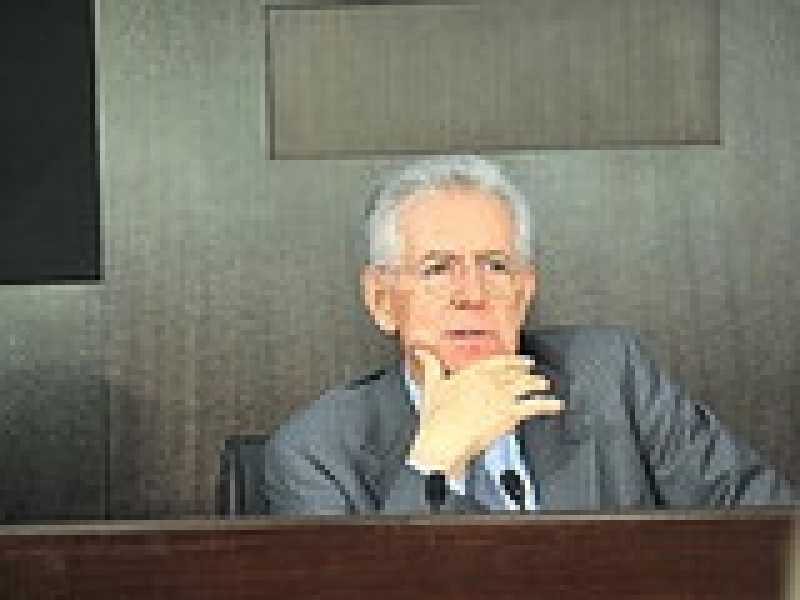 Monti: "So quello che va fatto per l'Italia"